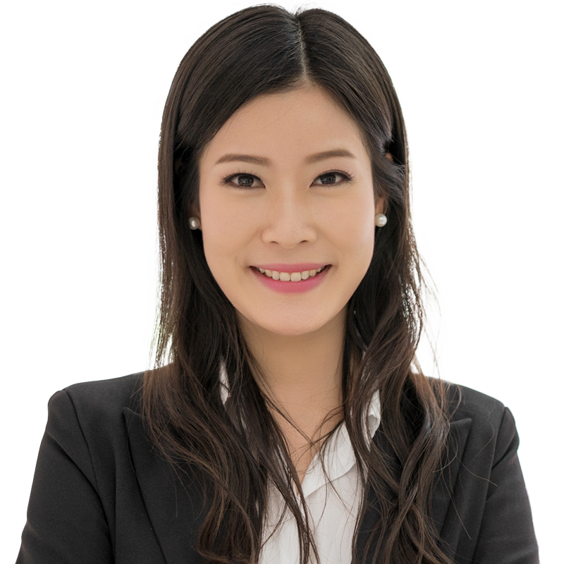 business woman smiling looking at the camera